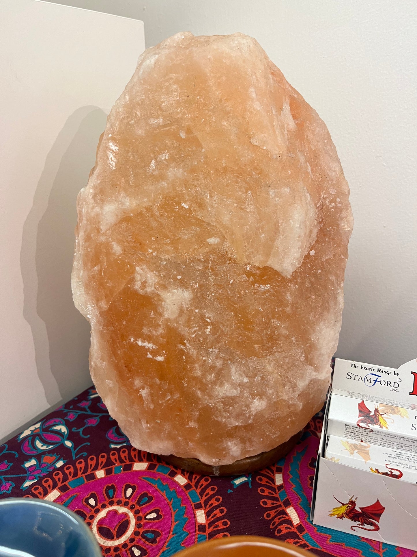 Large Himalayan Salt Lamp